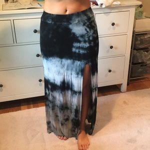 Brandy Melville maxi skirt